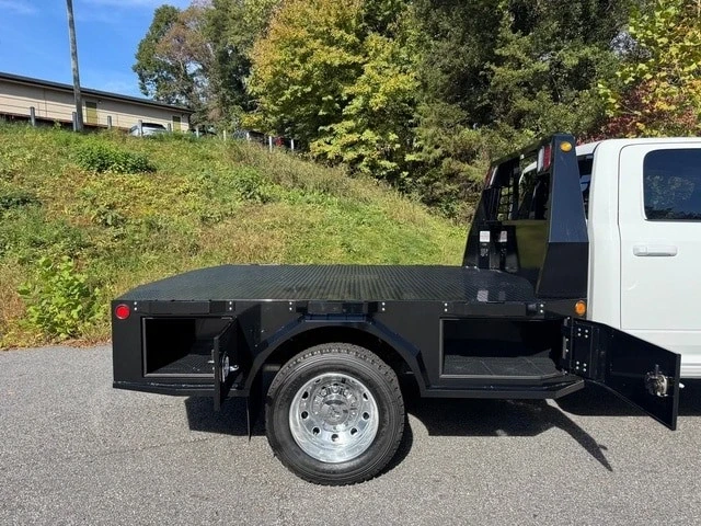 2026 Ram 4500 & 5500 - Image 8 of 21