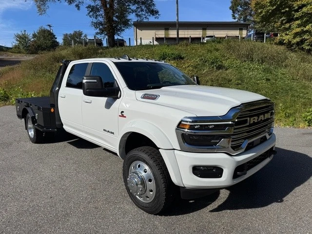 2026 Ram 4500 & 5500 - Image 5 of 21