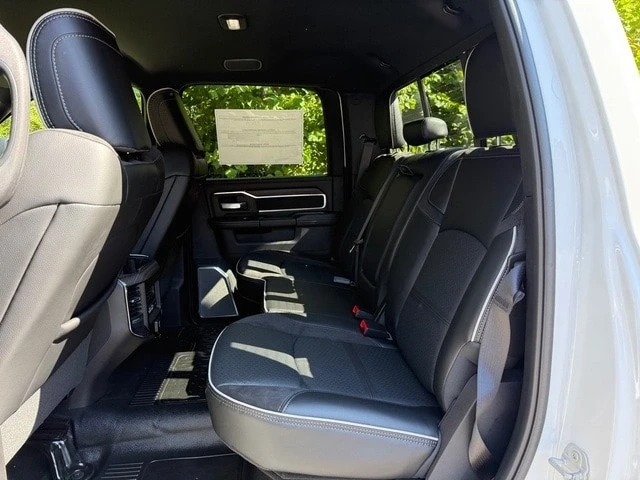 2026 Ram 4500 & 5500 - Image 19 of 21