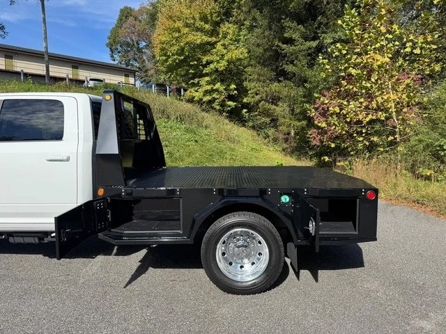 2026 Ram 4500 & 5500 - Image 12 of 21