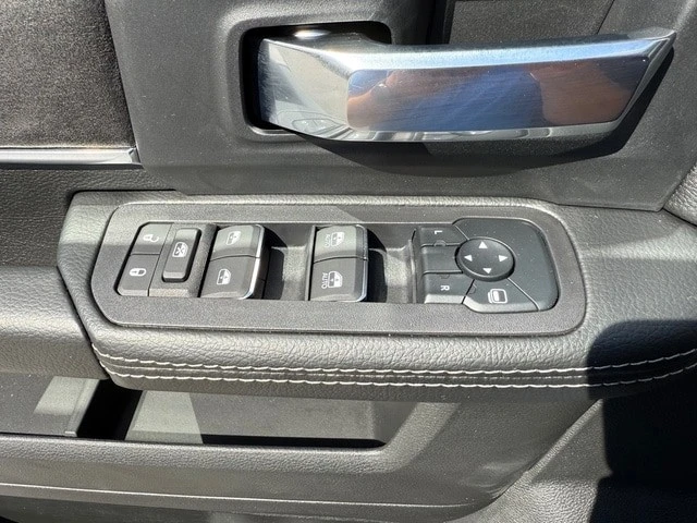 2026 Ram 4500 & 5500 - Image 16 of 21