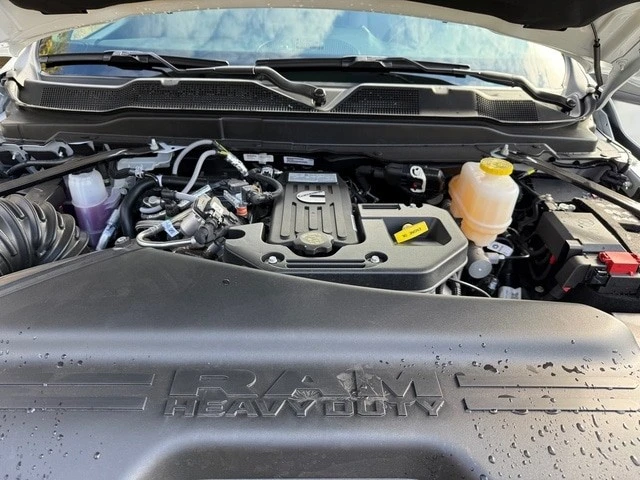 2026 Ram 4500 & 5500 - Image 14 of 21