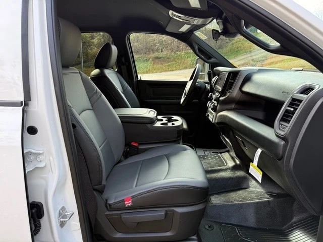 2026 Ram 4500 & 5500 - Image 21 of 21