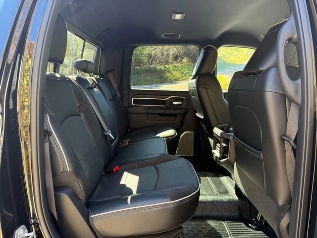 2026 Ram 4500 & 5500 - Image 19 of 21