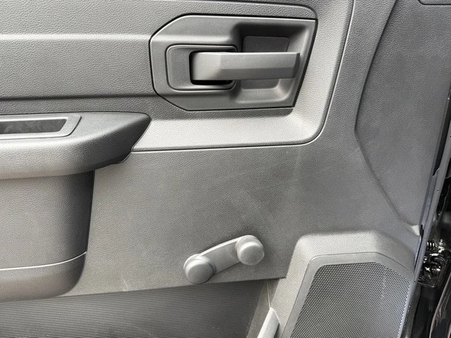 2026 Ram 4500 & 5500 - Image 14 of 21