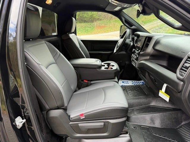 2026 Ram 4500 & 5500 - Image 16 of 21