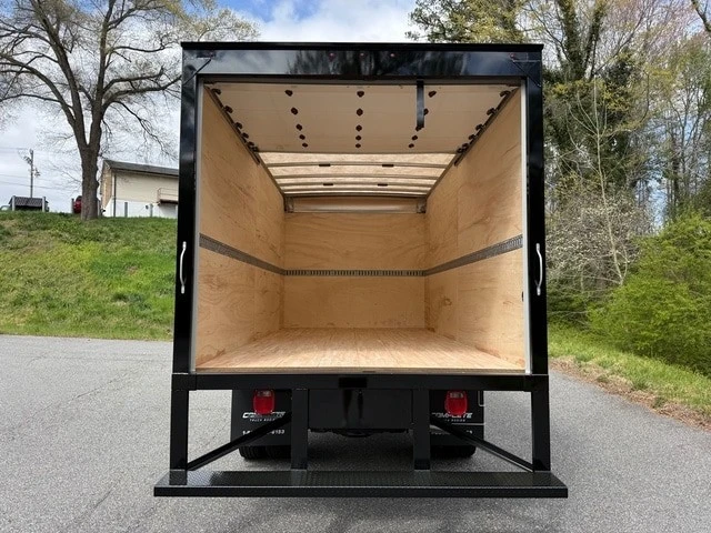 2026 Ram 4500 & 5500 - Image 9 of 21