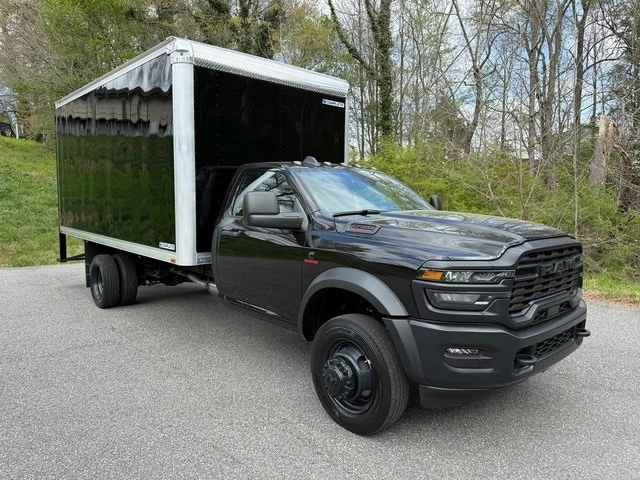 2026 Ram 4500 & 5500 - Image 5 of 21
