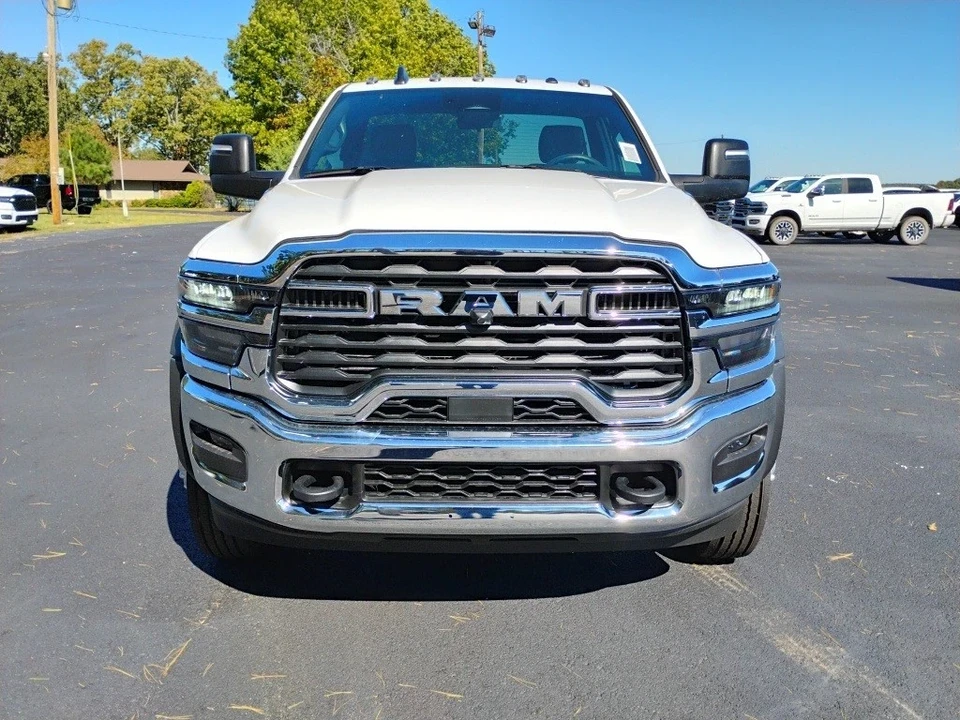2026 Ram 4500 & 5500 - Image 2 of 12