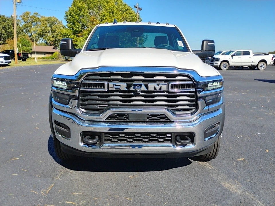 2026 Ram 4500 & 5500 - Image 2 of 12