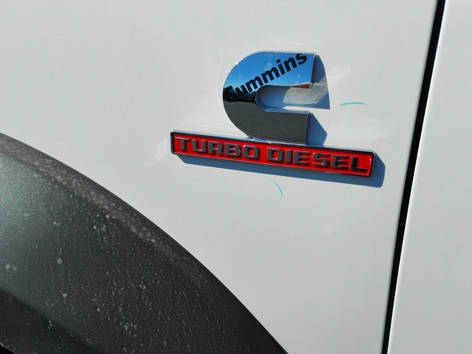 2026 Ram 4500 & 5500 - Image 10 of 12