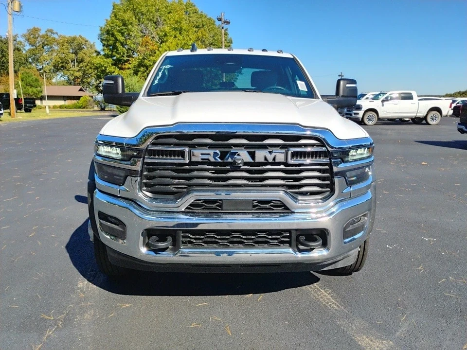 2026 Ram 4500 & 5500 - Image 2 of 12