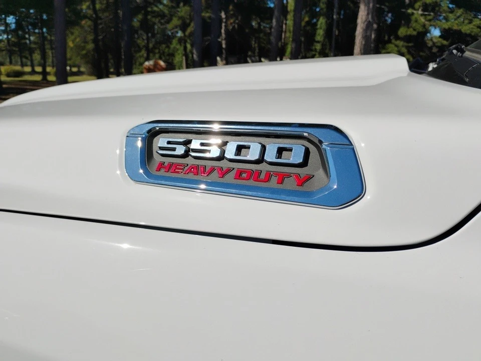 2026 Ram 4500 & 5500 - Image 11 of 12