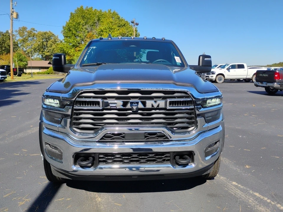 2026 Ram 4500 & 5500 - Image 2 of 12