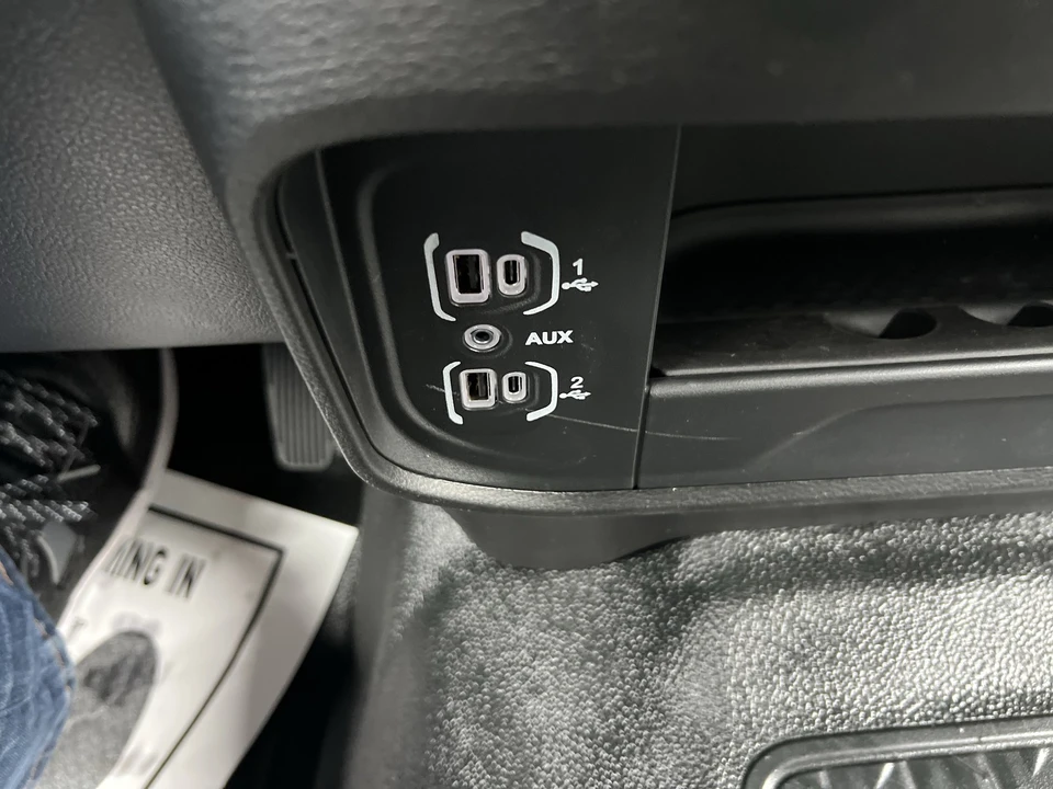 2026 Ram 4500 & 5500 - Image 22 of 31