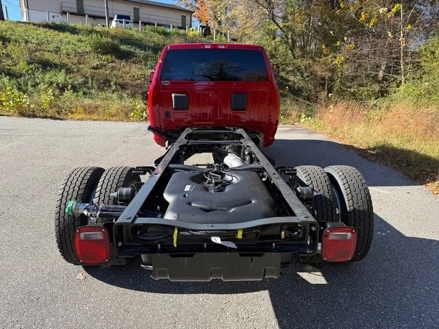 2026 Ram 4500 & 5500 - Image 8 of 21