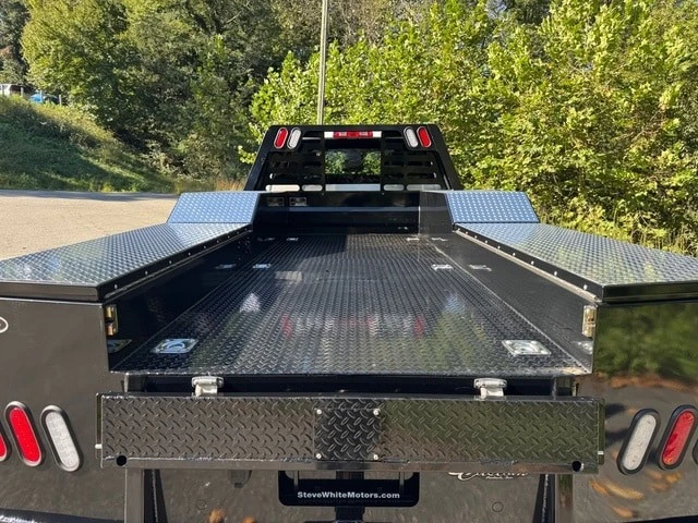 2026 Ram 4500 & 5500 - Image 13 of 21