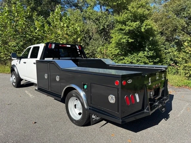 2026 Ram 4500 & 5500 - Image 15 of 21
