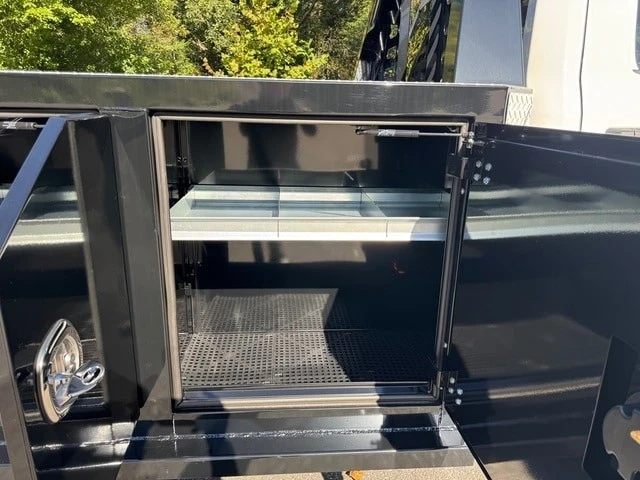 2026 Ram 4500 & 5500 - Image 8 of 21