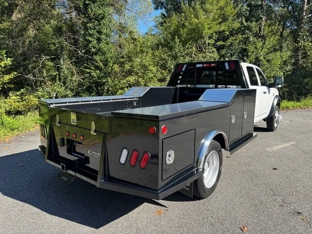 2026 Ram 4500 & 5500 - Image 6 of 21