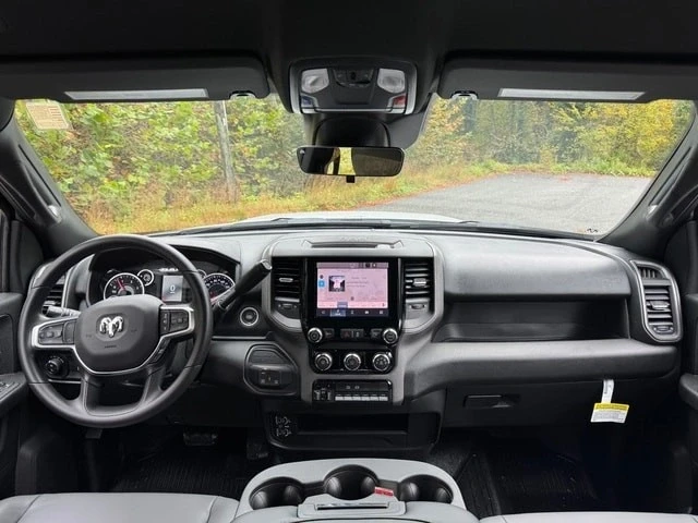 2026 Ram 4500 & 5500 - Image 11 of 21