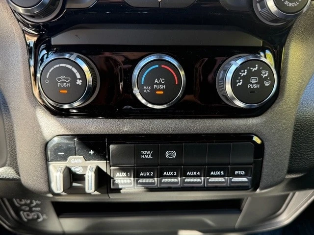 2026 Ram 4500 & 5500 - Image 21 of 21
