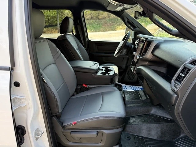 2026 Ram 4500 & 5500 - Image 20 of 21