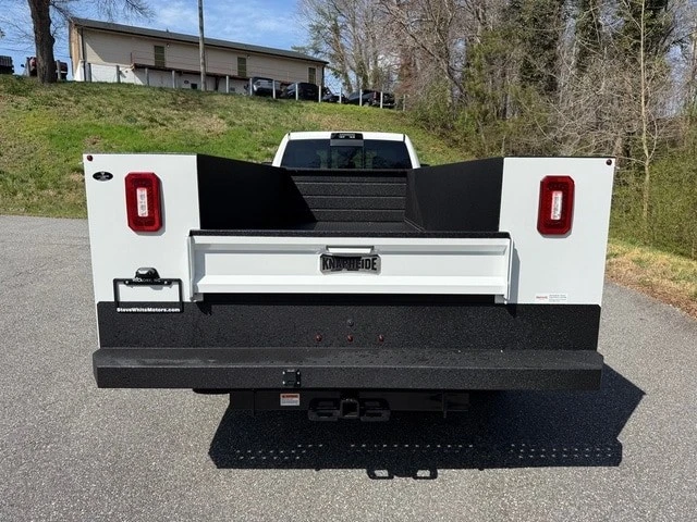 2026 Ram 4500 & 5500 - Image 9 of 21