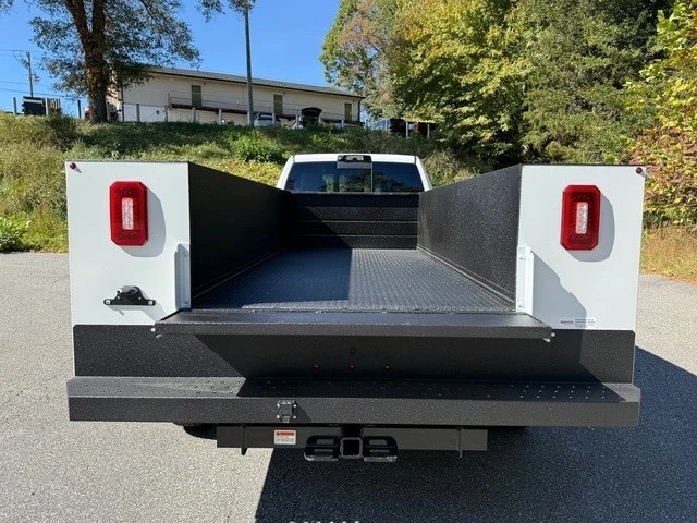 2026 Ram 4500 & 5500 - Image 10 of 21
