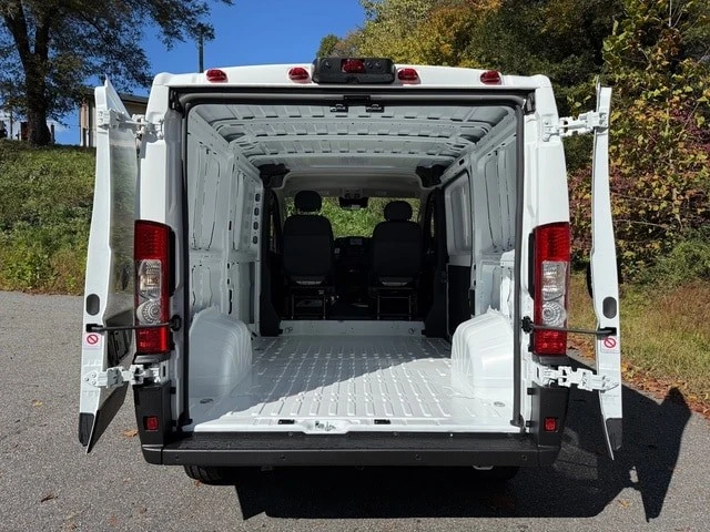 2026 Ram ProMaster - Image 11 of 21