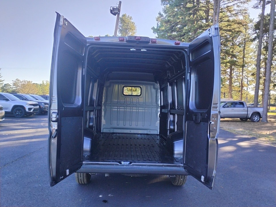 2026 Ram ProMaster - Image 11 of 12