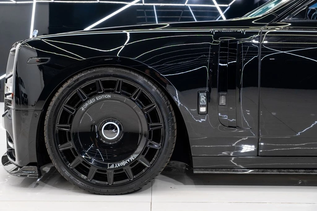 2026 Rolls-Royce Phantom VIII - Image 14 of 21