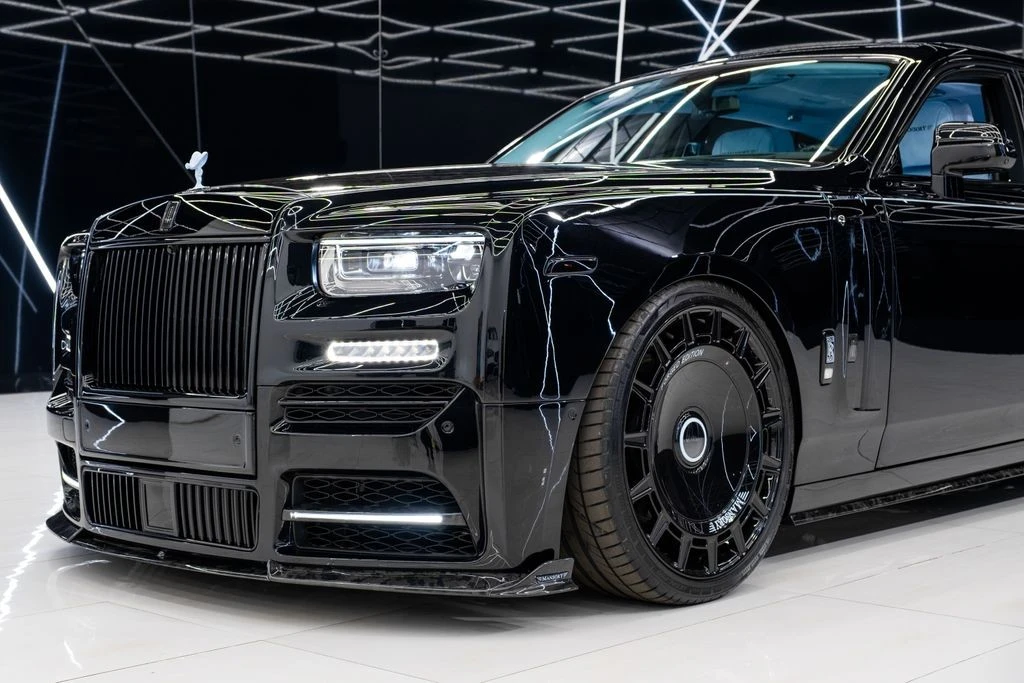 2026 Rolls-Royce Phantom VIII - Image 4 of 21