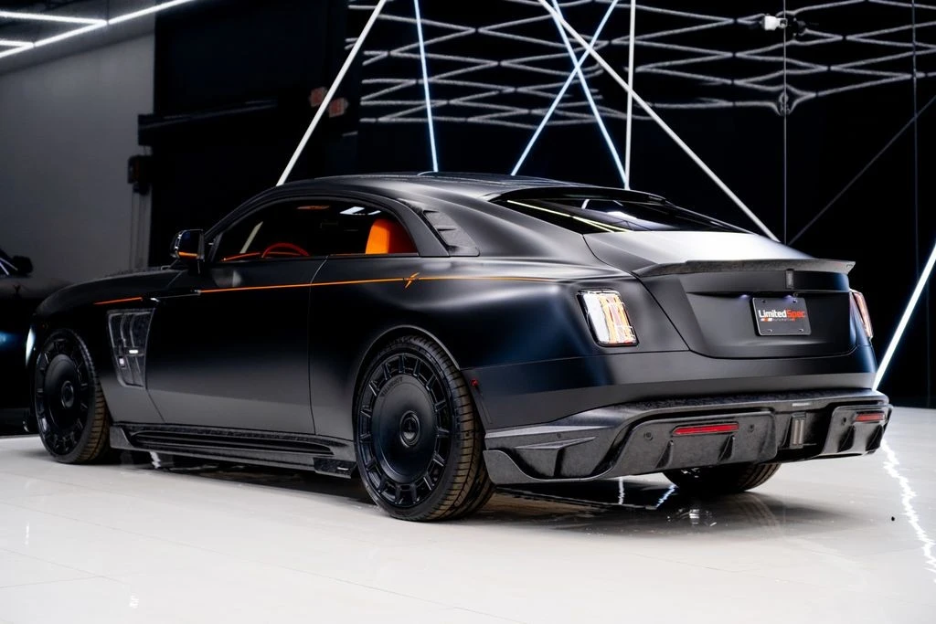 2026 Rolls-Royce Spectre - Image 15 of 21