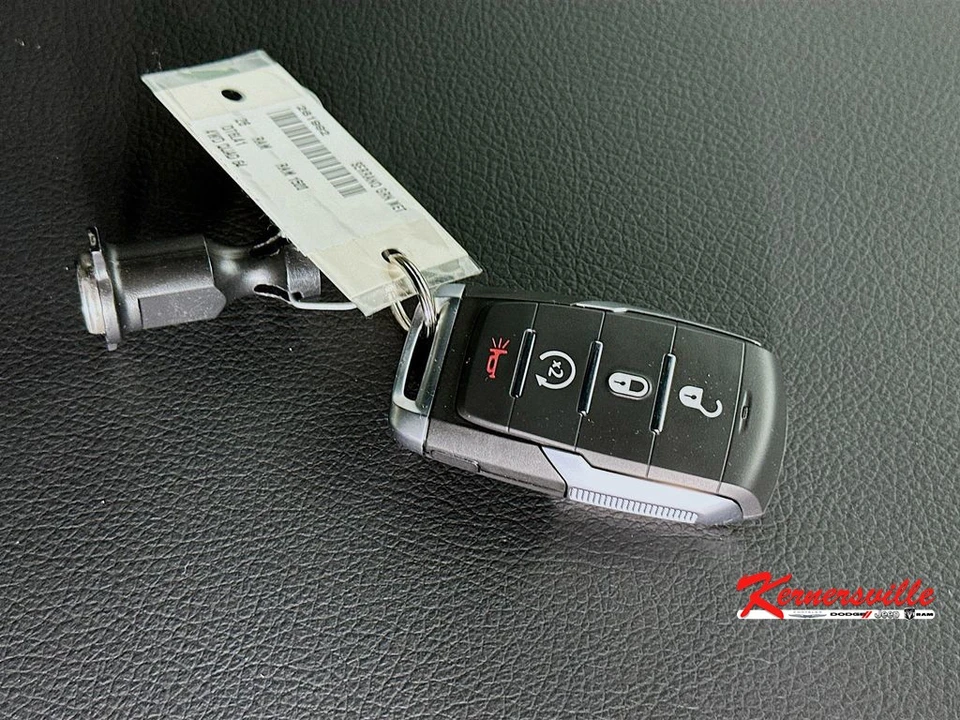 2026 Ram 1500 - Image 19 of 21