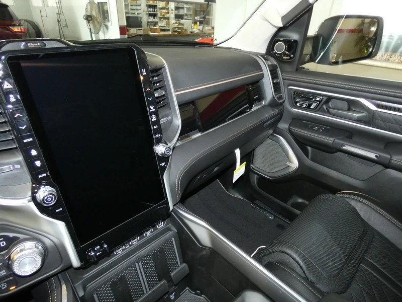 2026 Ram 1500 - Image 13 of 31