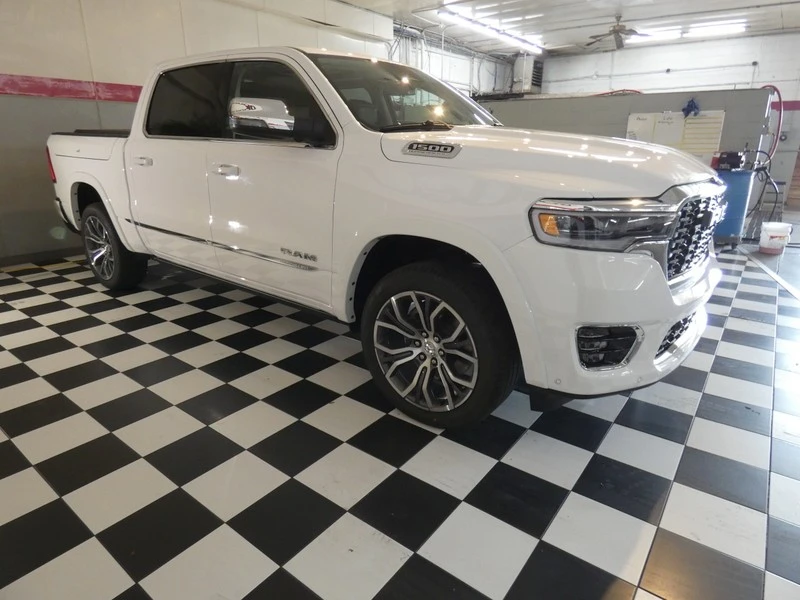 2026 Ram 1500 - Image 5 of 31