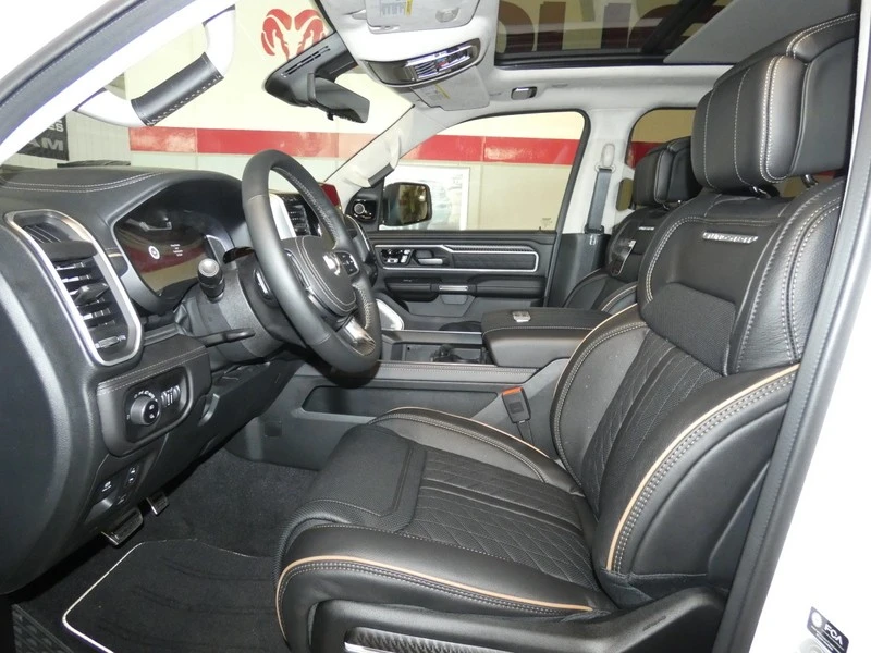 2026 Ram 1500 - Image 12 of 31