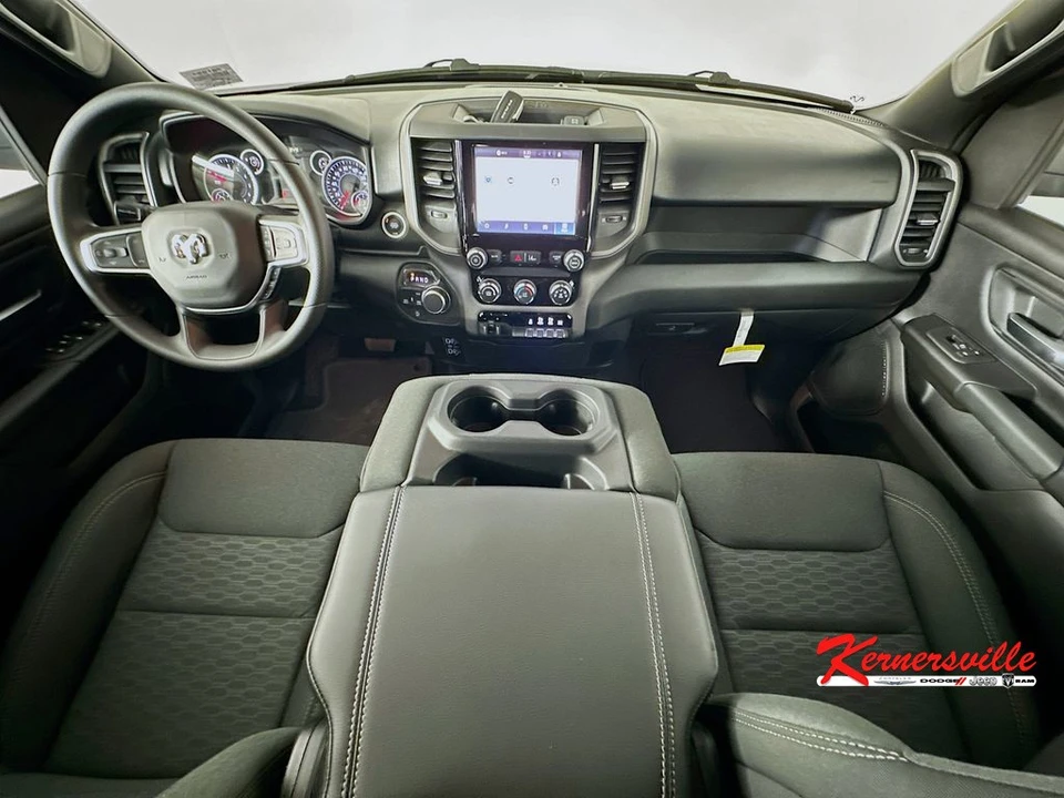 2026 Ram 1500 - Image 9 of 21