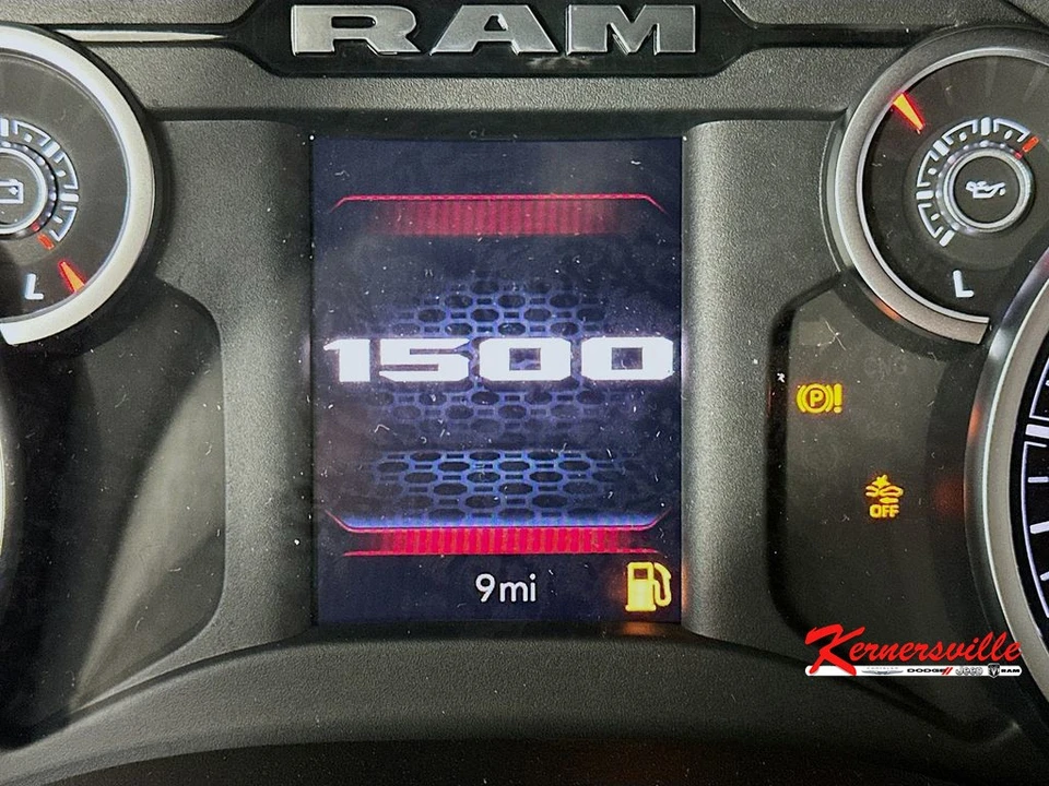 2026 Ram 1500 - Image 10 of 22
