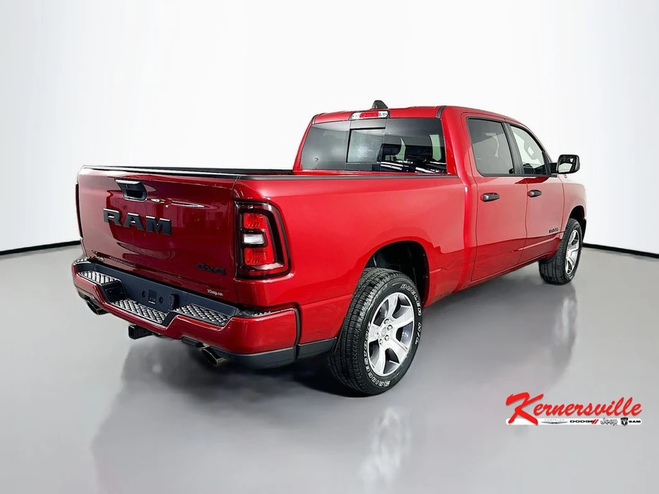 2026 Ram 1500 - Image 7 of 21