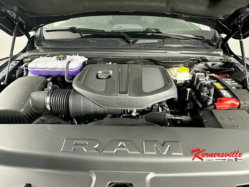 2026 Ram 1500 - Image 17 of 21