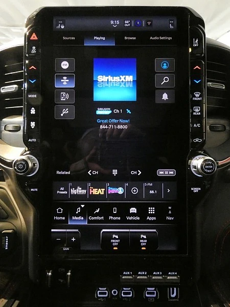 2026 Ram 1500 - Image 13 of 31