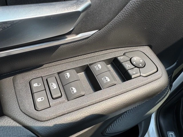 2026 Ram 1500 2nd Gen - Image 16 of 31