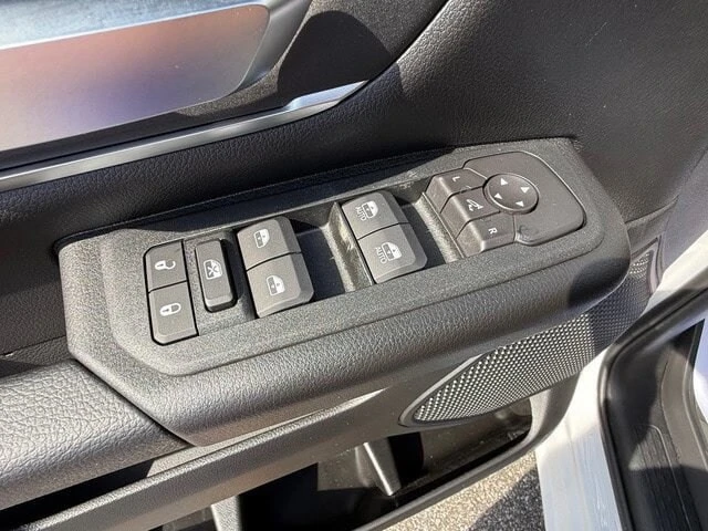 2026 Ram 1500 2nd Gen - Image 13 of 31