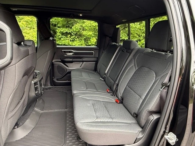 2026 Ram 1500 2nd Gen - Image 17 of 31
