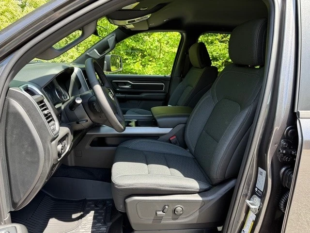 2026 Ram 1500 2nd Gen - Image 13 of 31