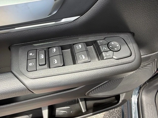 2026 Ram 1500 2nd Gen - Image 14 of 31