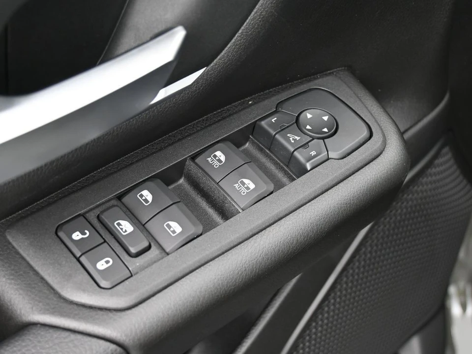 2026 Ram 1500 2nd Gen - Image 17 of 31