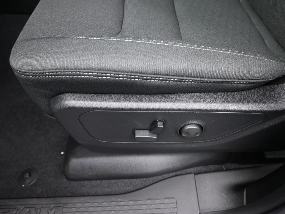 2026 Ram 1500 2nd Gen - Image 15 of 31